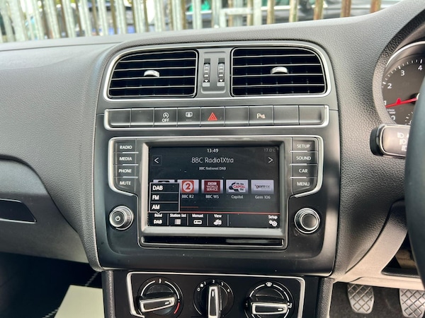 Used Volkswagen Polo 2015 for sale - 76214472: Photo 45