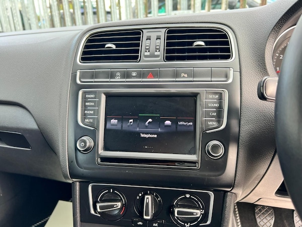 Used Volkswagen Polo 2015 for sale - 76214472: Photo 47