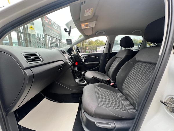 Used Volkswagen Polo 2015 for sale - 76214472: Photo 66
