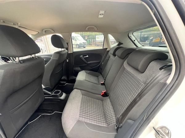 Used Volkswagen Polo 2015 for sale - 76214472: Photo 73