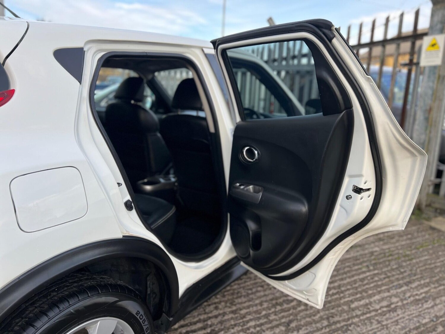 Used Nissan Juke 2012 for sale - 77567413: Photo 45