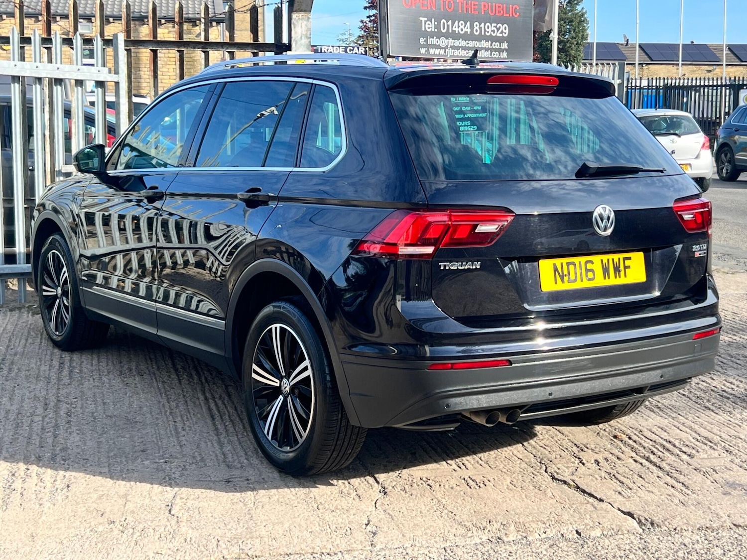 Used Volkswagen Tiguan 2016 for sale - 76988216: Photo 18