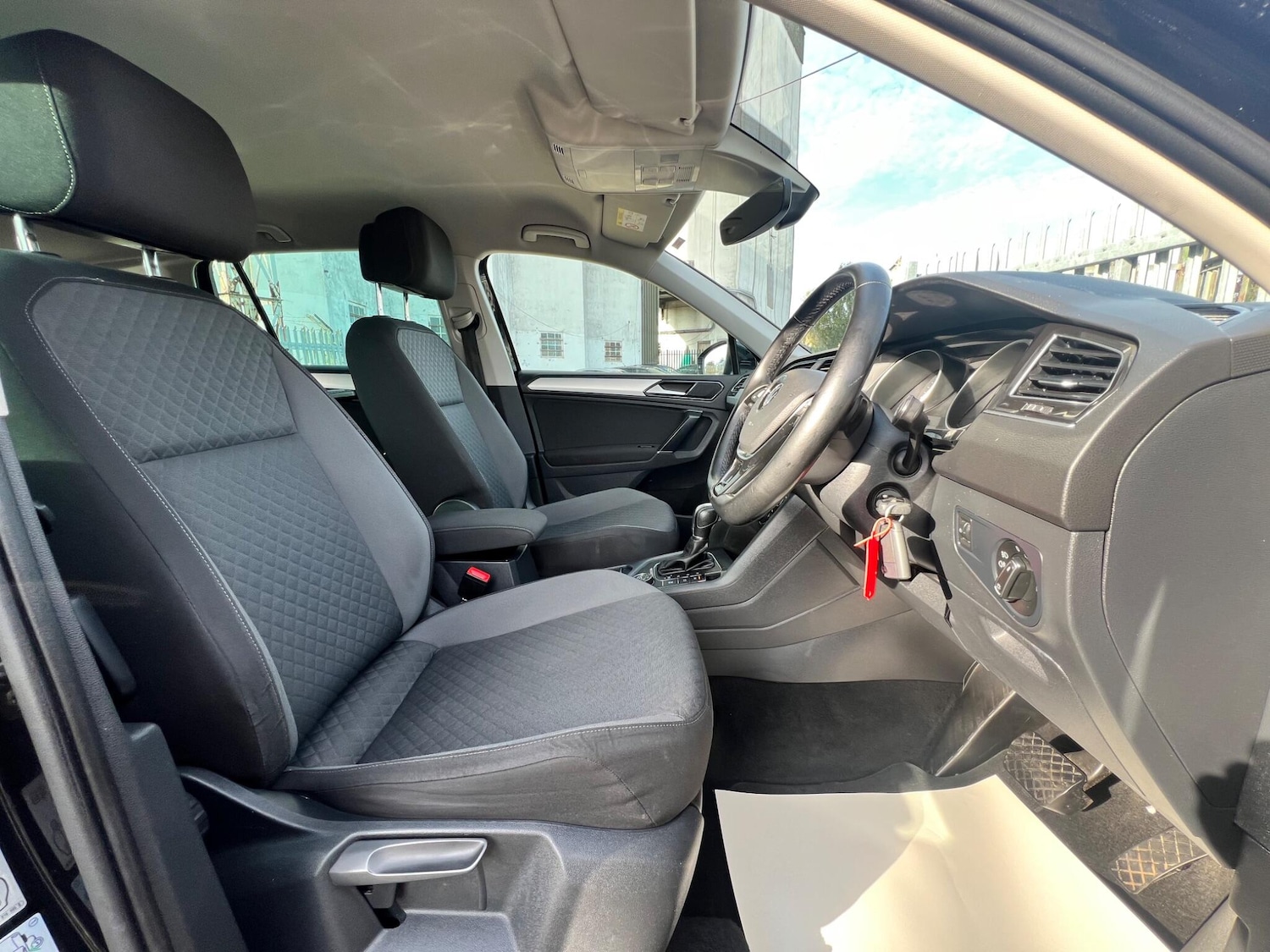 Used Volkswagen Tiguan 2016 for sale - 76988216: Photo 29