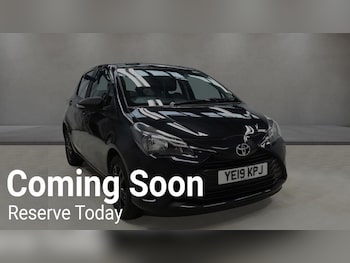 Used Toyota Yaris 2019 for sale - 78495979: Photo