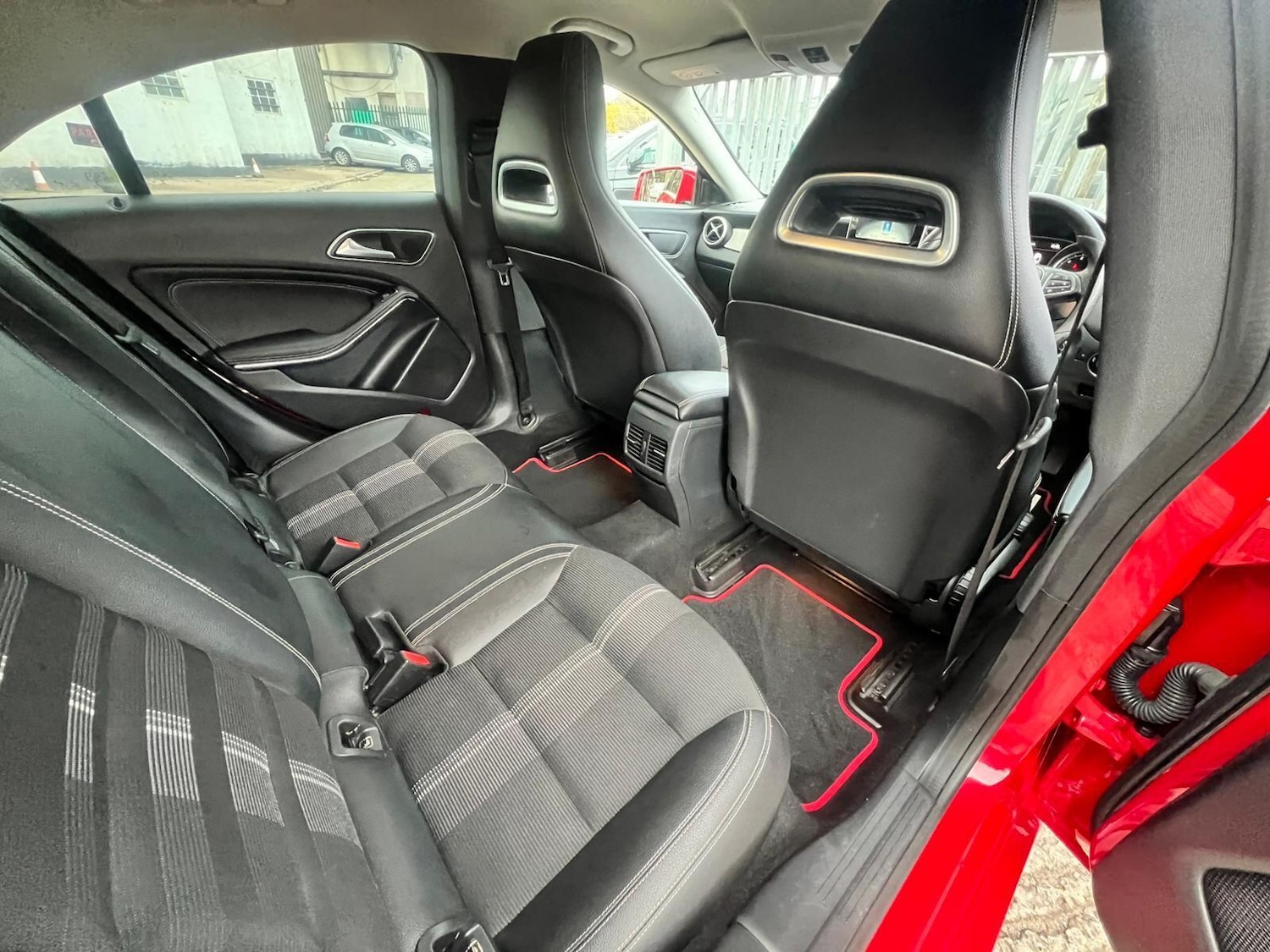 Used Mercedes-Benz CLA 2016 for sale - 76850082: Photo 48