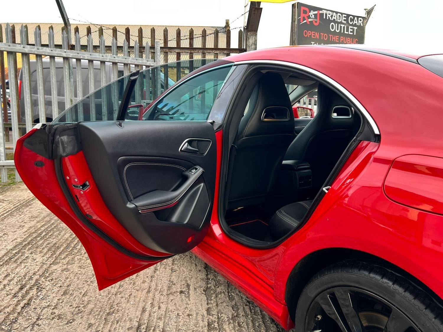 Used Mercedes-Benz CLA 2016 for sale - 76850082: Photo 52