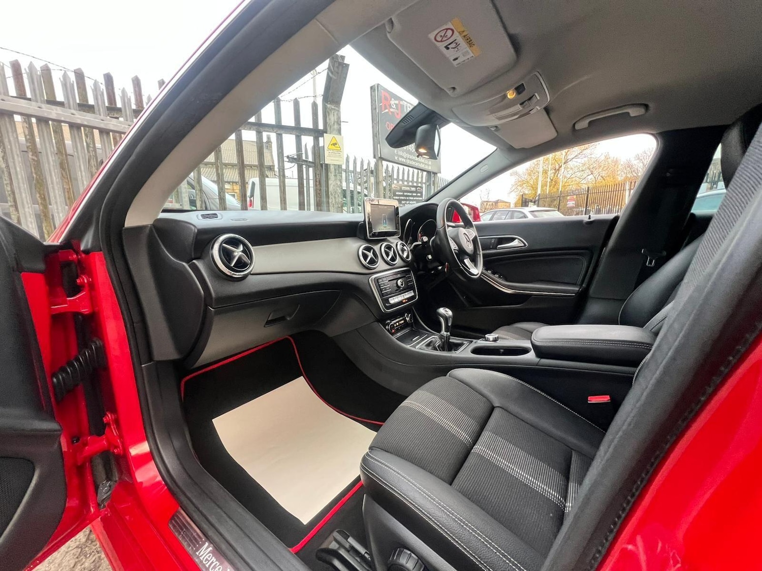 Used Mercedes-Benz CLA 2016 for sale - 76850082: Photo 64