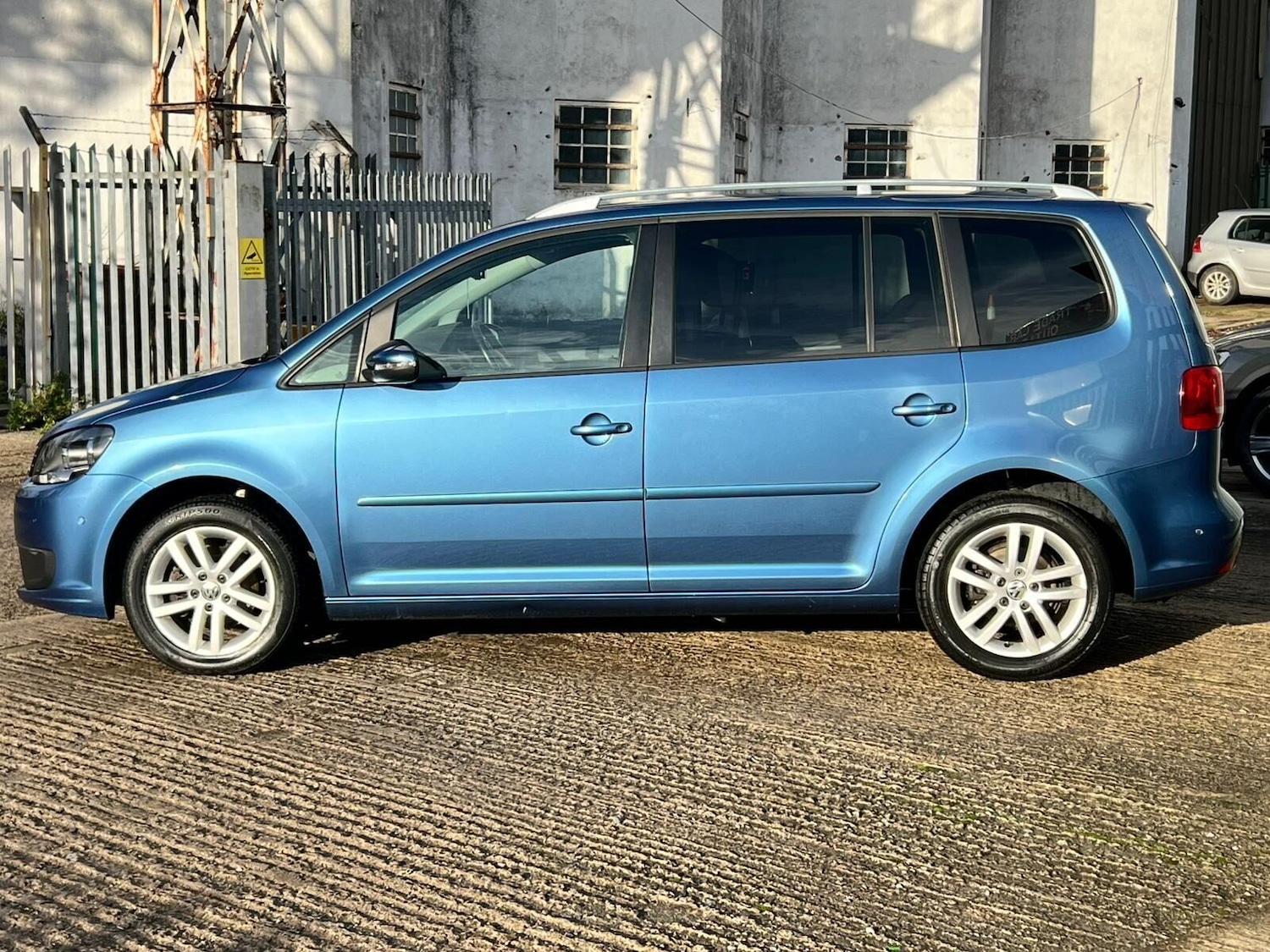 Used Volkswagen Touran 2014 for sale - 77249694: Photo 13