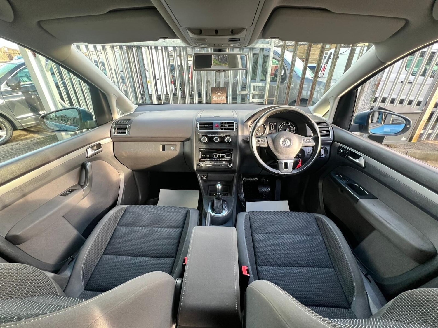 Used Volkswagen Touran 2014 for sale - 77249694: Photo 29