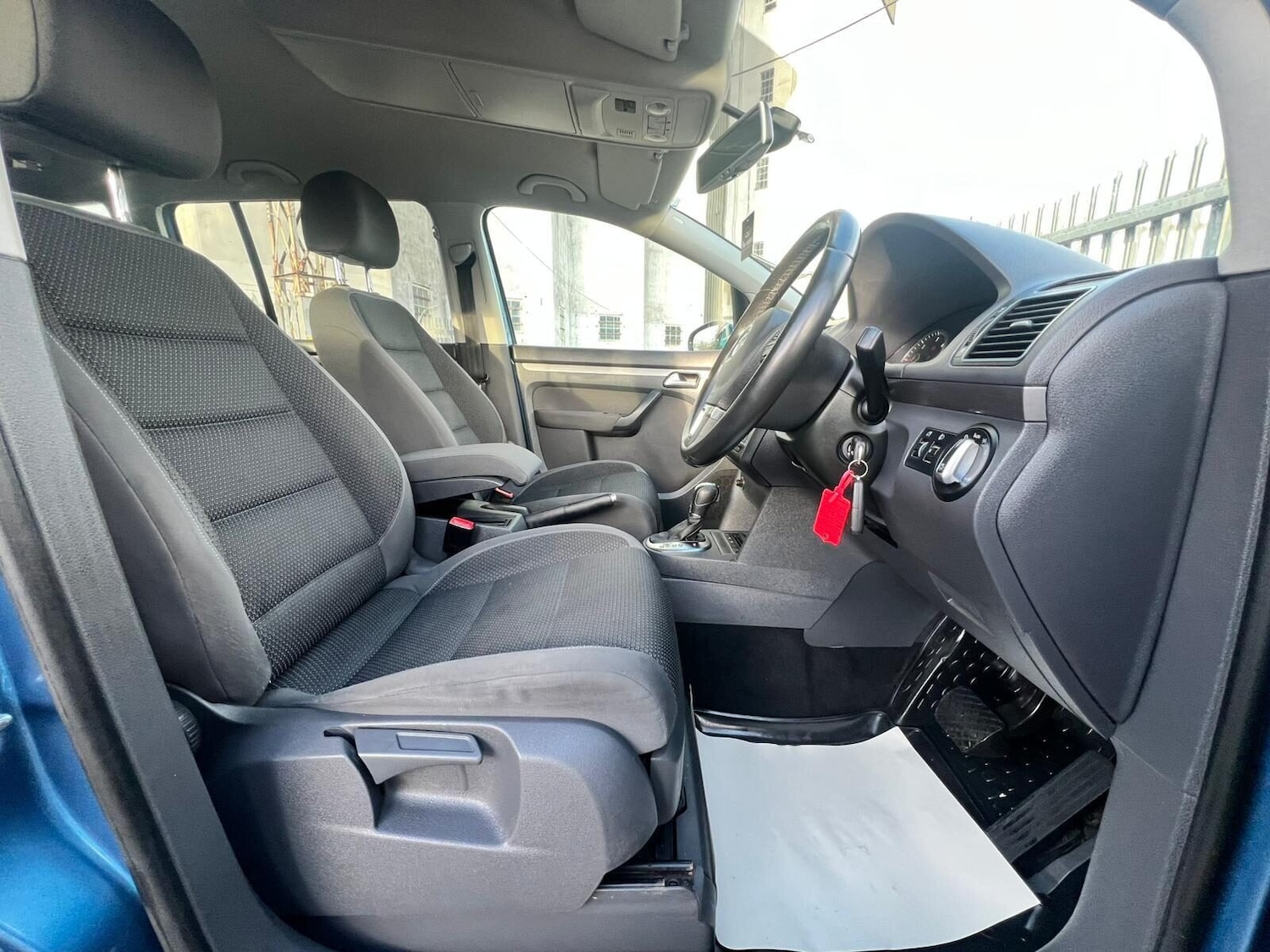 Used Volkswagen Touran 2014 for sale - 77249694: Photo 30