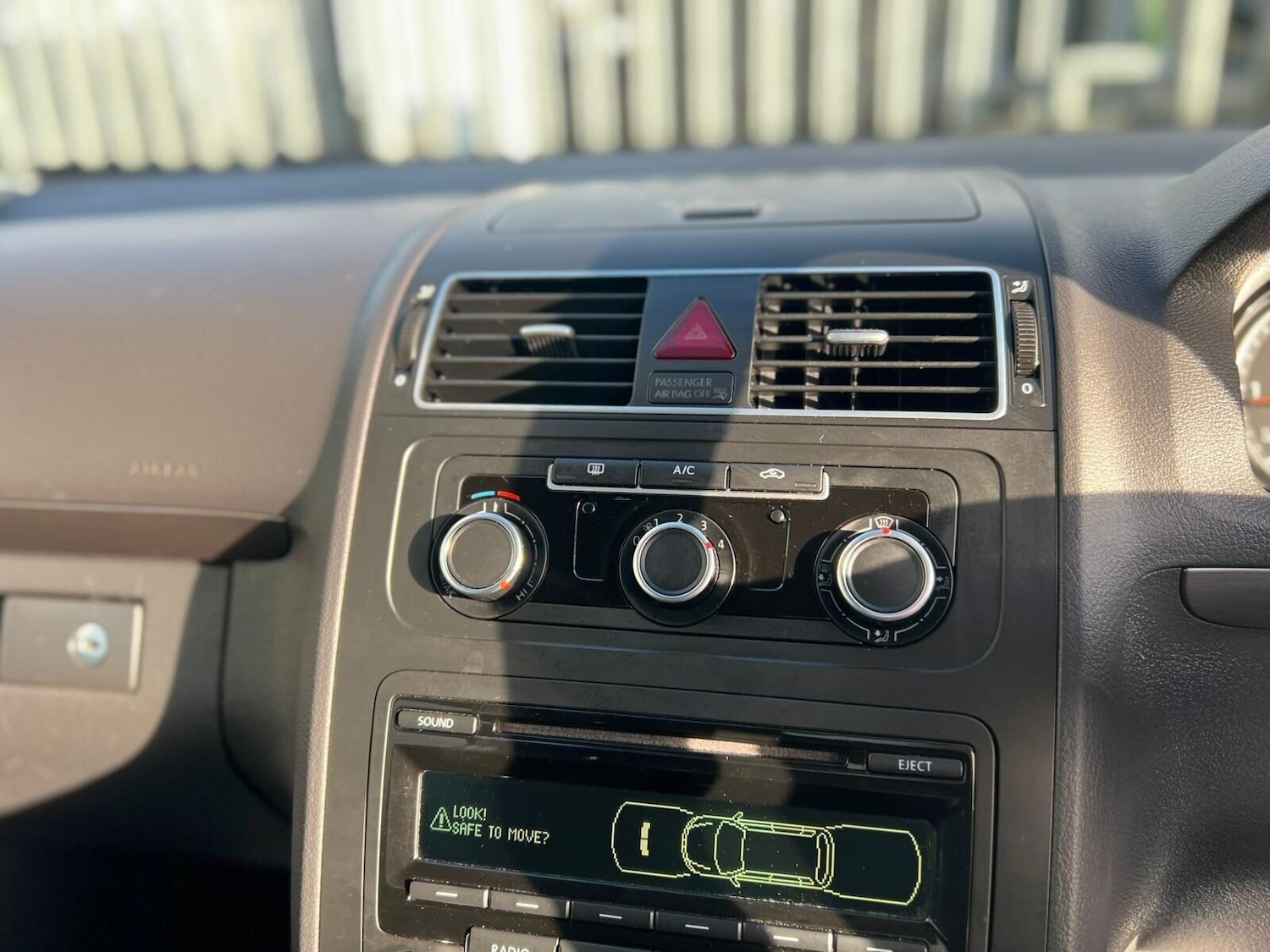 Used Volkswagen Touran 2014 for sale - 77249694: Photo 46