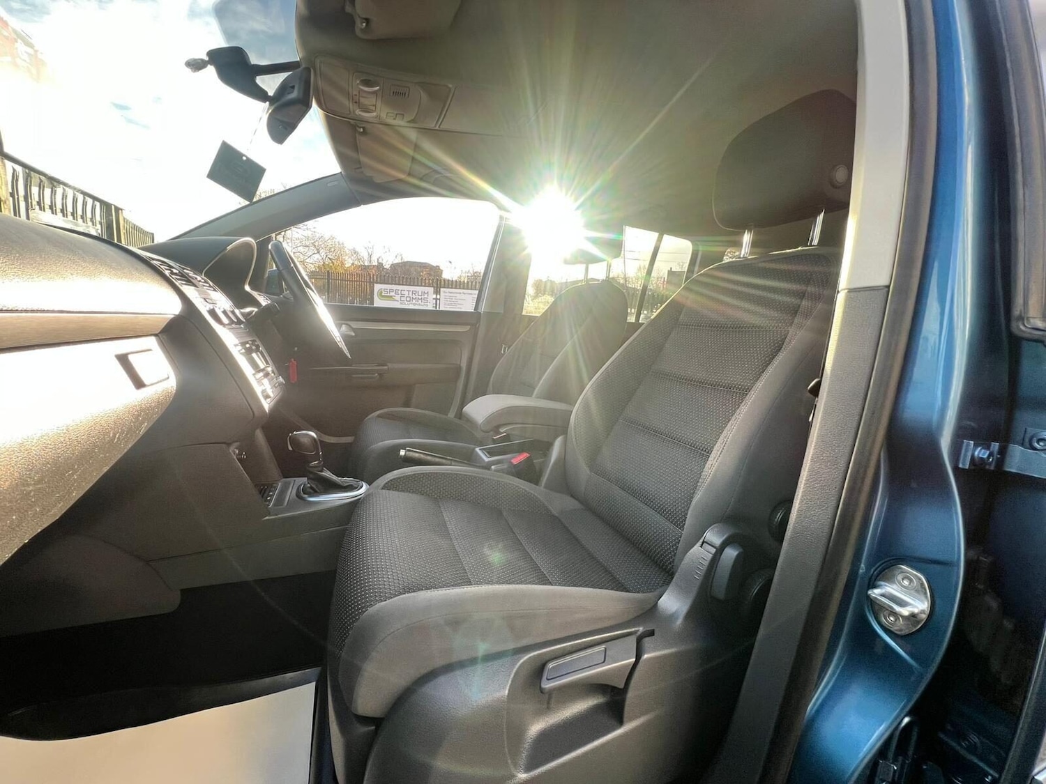 Used Volkswagen Touran 2014 for sale - 77249694: Photo 63