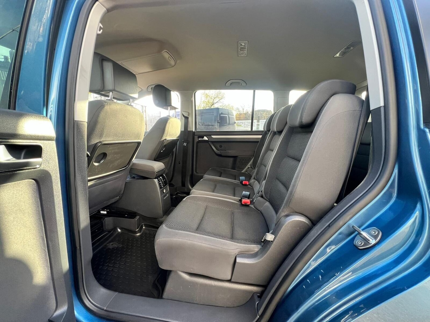 Used Volkswagen Touran 2014 for sale - 77249694: Photo 66