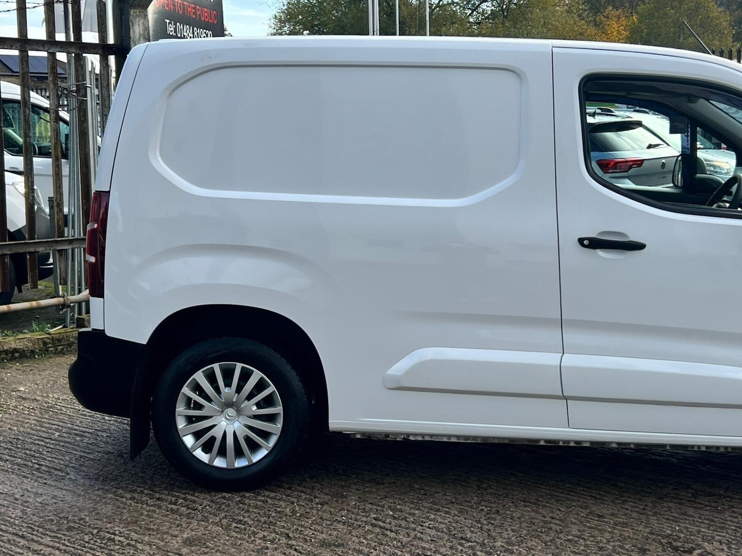 Used Citroen Berlingo 2019 for sale - 76485959: Photo 14