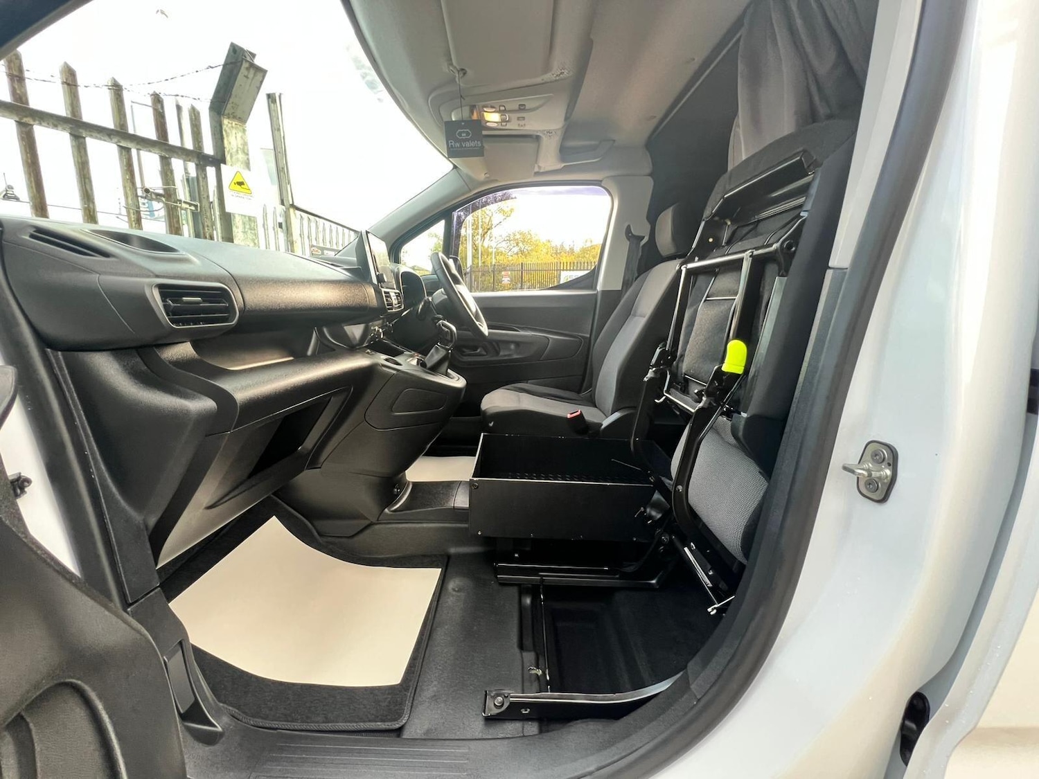 Used Citroen Berlingo 2019 for sale - 76485959: Photo 55