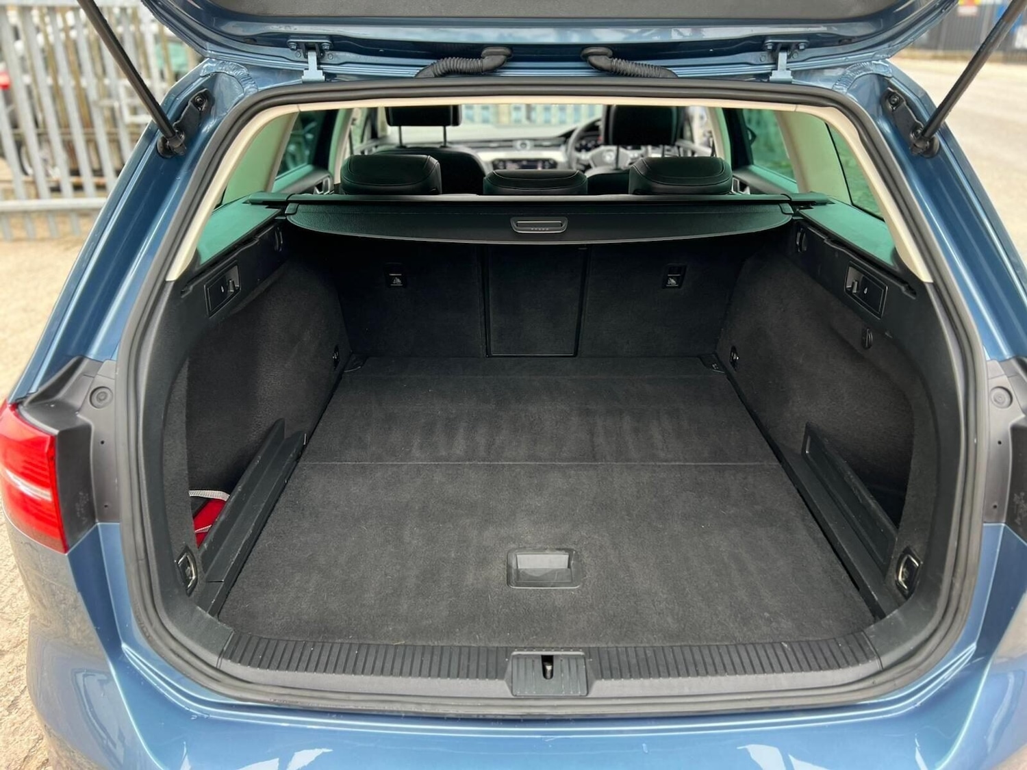 Used Volkswagen Passat 2018 for sale - 77249752: Photo 25