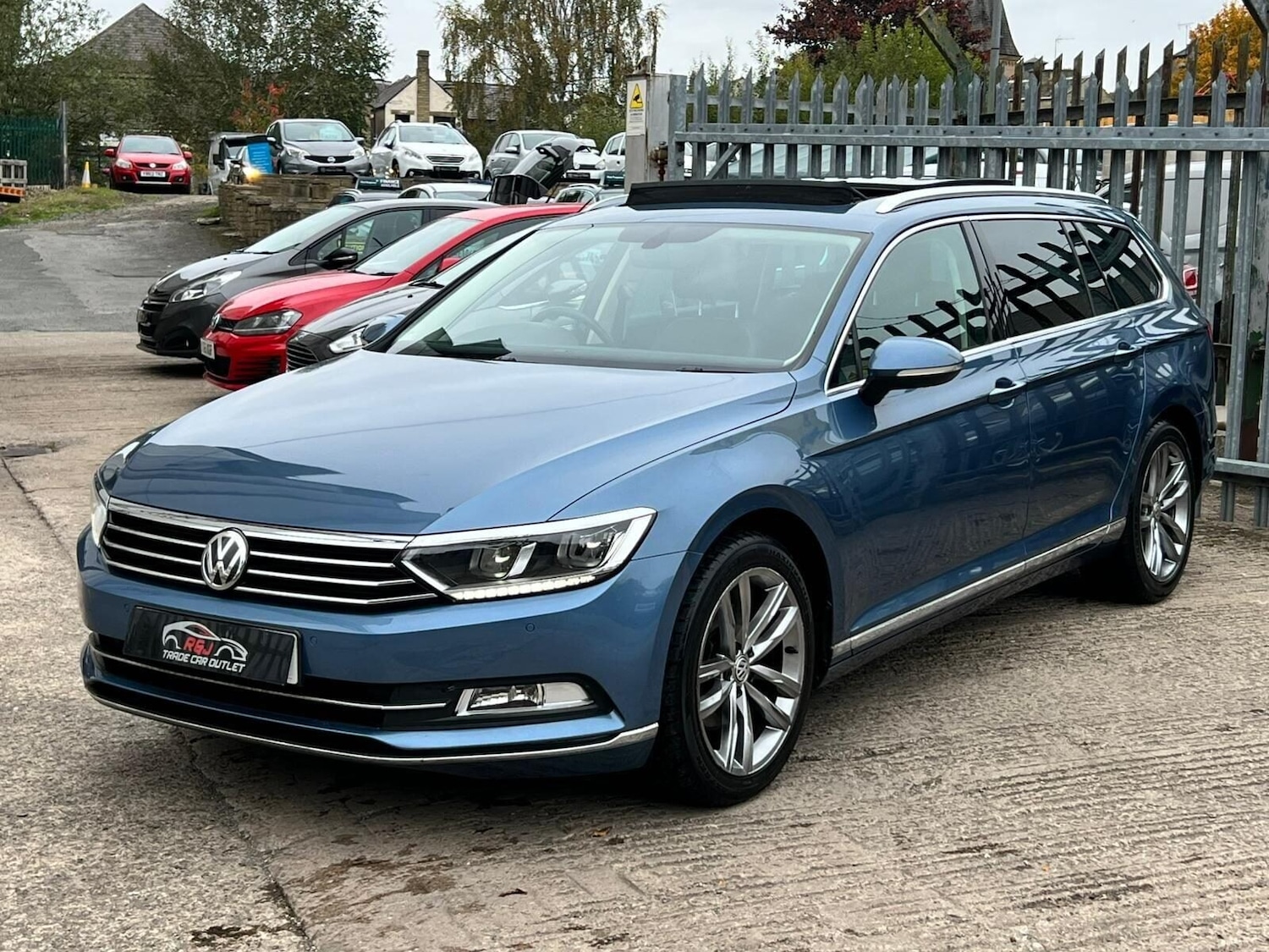 Used Volkswagen Passat 2018 for sale - 77249752: Photo 3