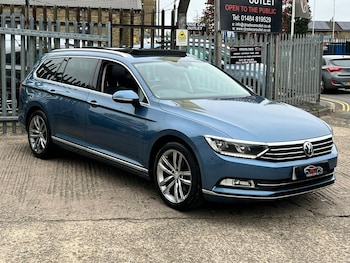 Used Volkswagen Passat 2018 for sale - 77249752: Photo