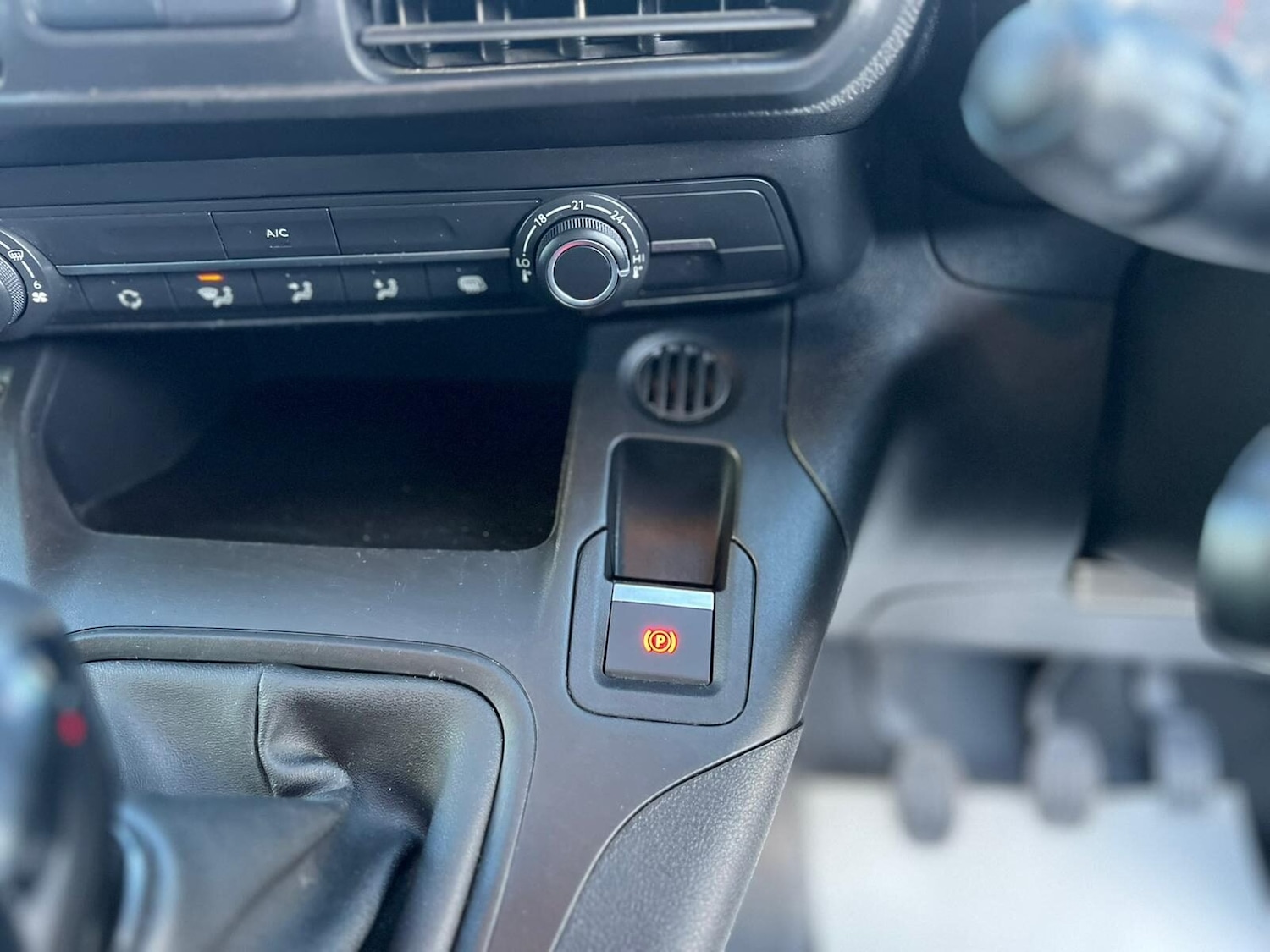 Used Citroen Berlingo 2021 for sale - 77351323: Photo 51