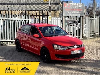 Used Volkswagen Polo 2010 for sale - 79563575: Photo