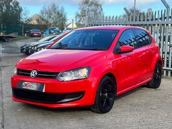 Used Volkswagen Polo 2010 for sale - 79563575: Photo
