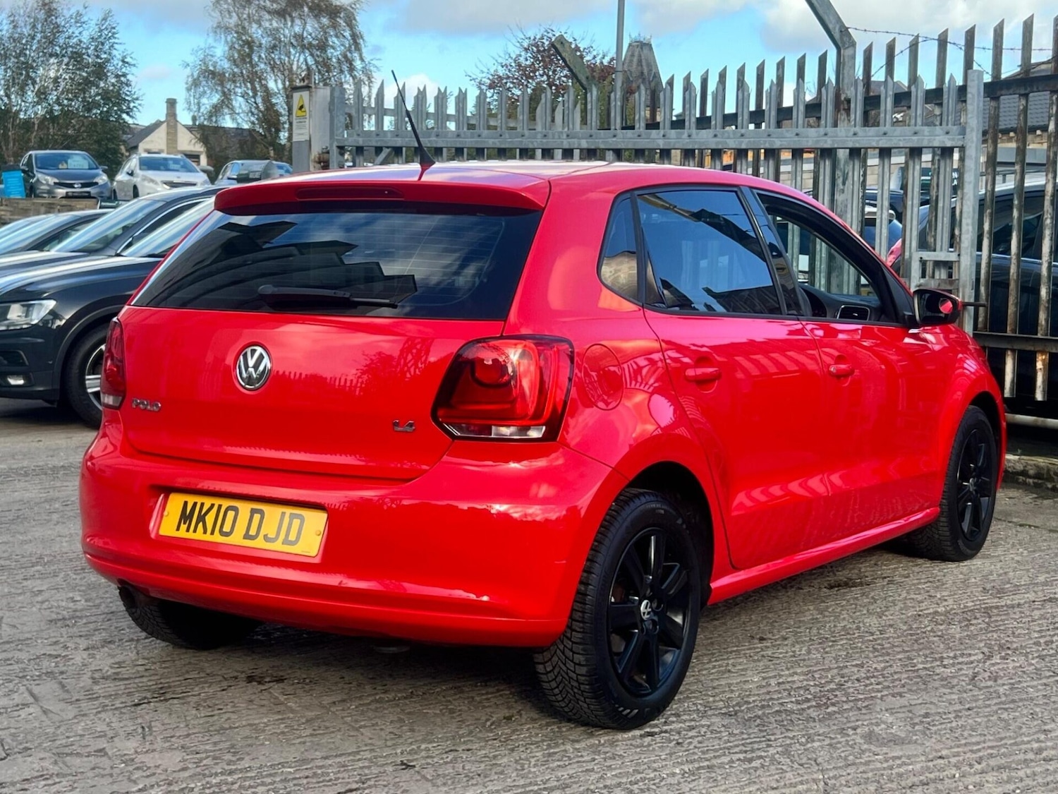 Used Volkswagen Polo 2010 for sale - 77249771: Photo 18