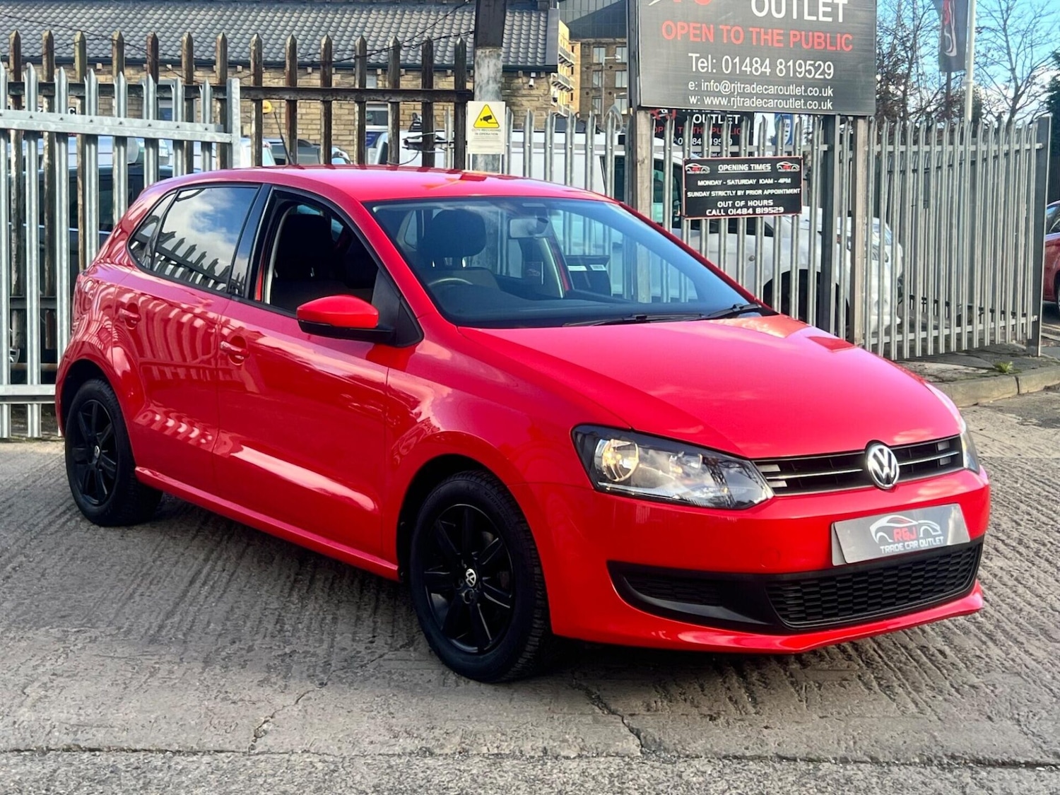 Used Volkswagen Polo 2010 for sale - 77249771: Photo 5