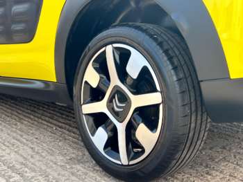 Used Citroen C4 Cactus 2015 for sale - 74977825: Photo