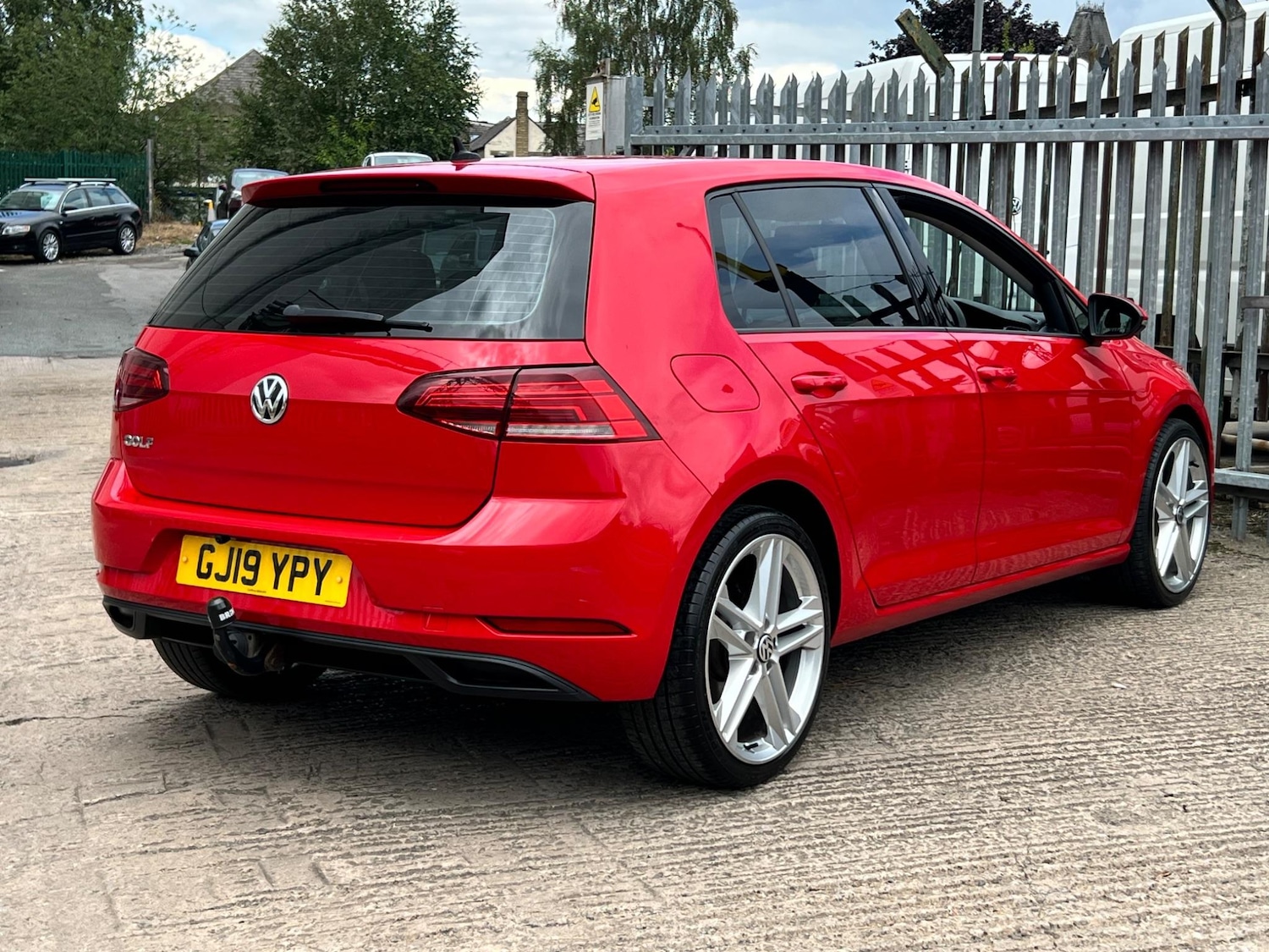 Used Volkswagen Golf 2019 for sale - 76457043: Photo 16