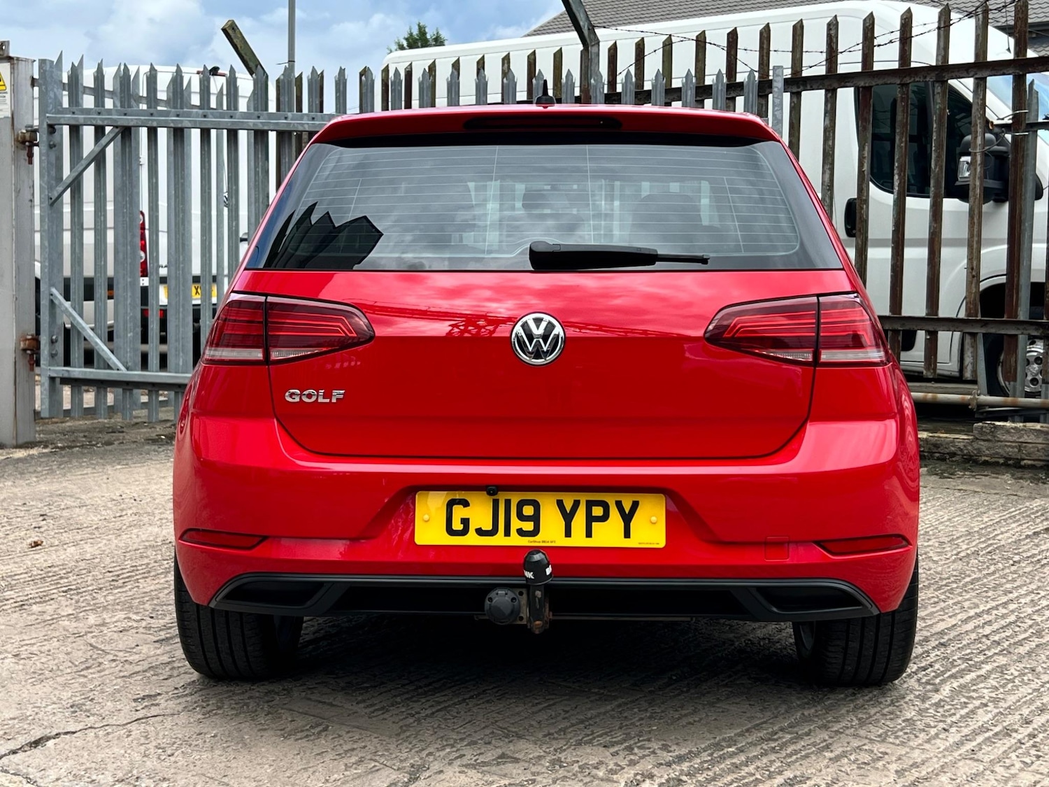 Used Volkswagen Golf 2019 for sale - 76457043: Photo 19