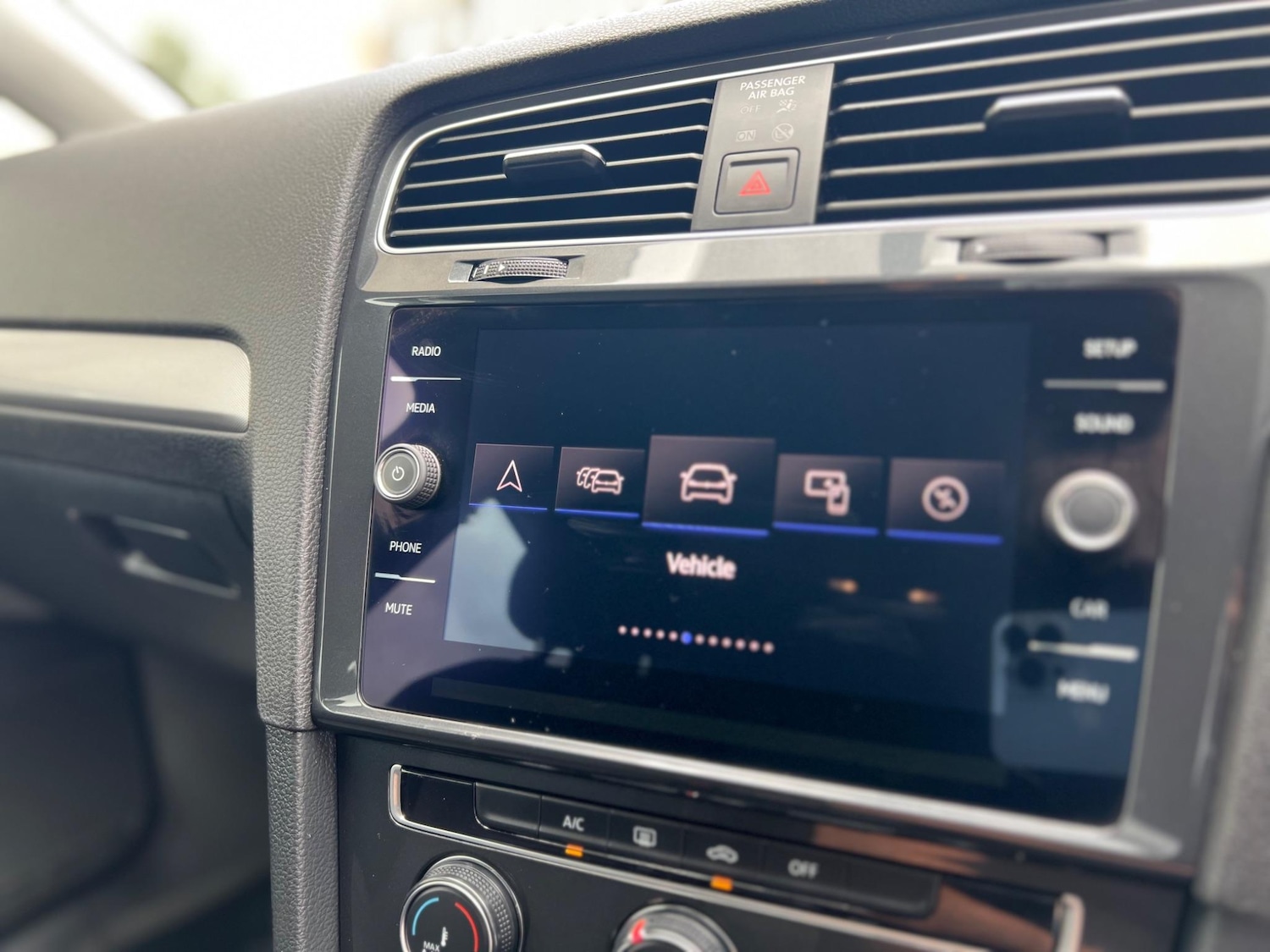 Used Volkswagen Golf 2019 for sale - 76457043: Photo 42