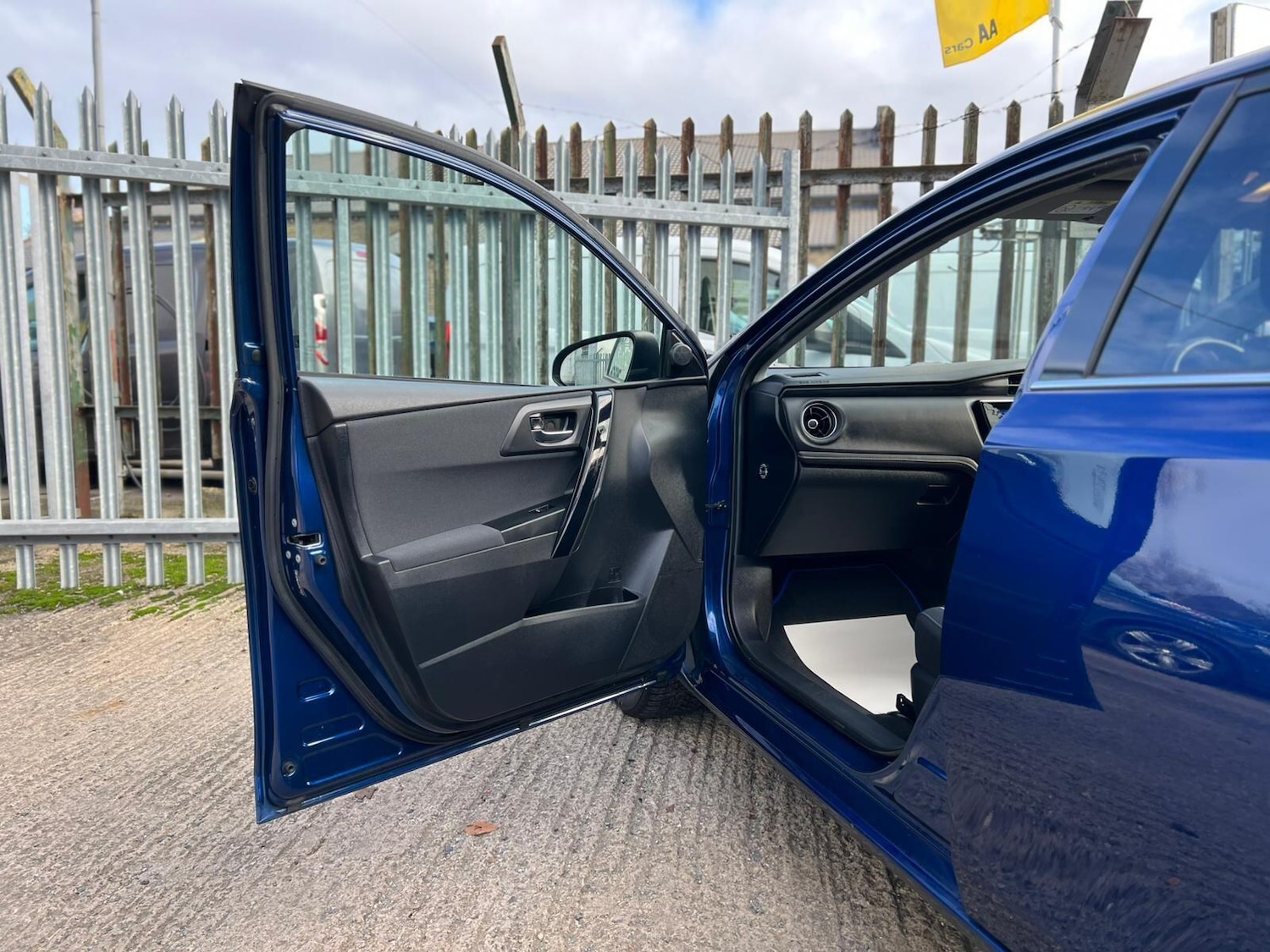 Used Toyota Auris 2016 for sale - 76658412: Photo 60