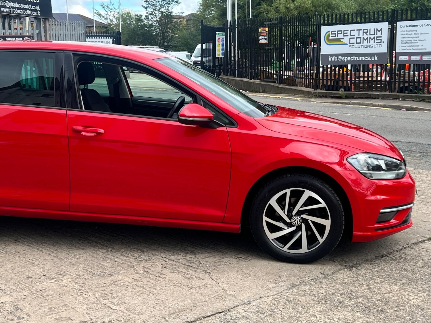 Used Volkswagen Golf 2019 for sale - 76457059: Photo 11