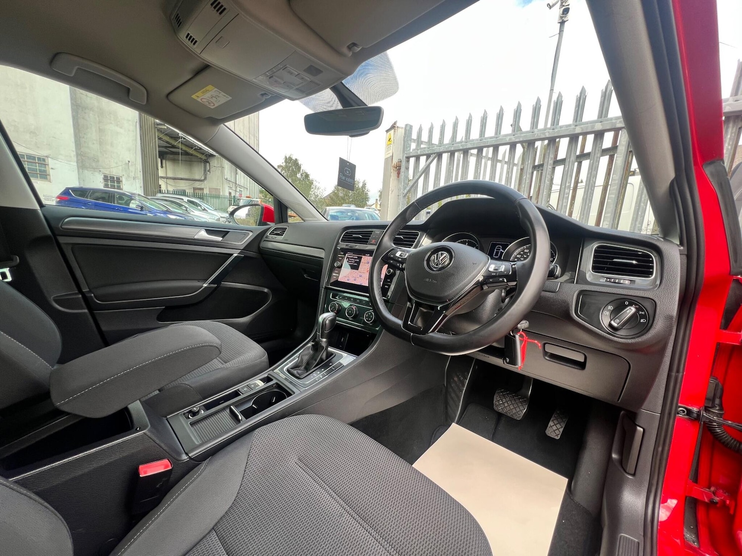 Used Volkswagen Golf 2019 for sale - 76457059: Photo 33