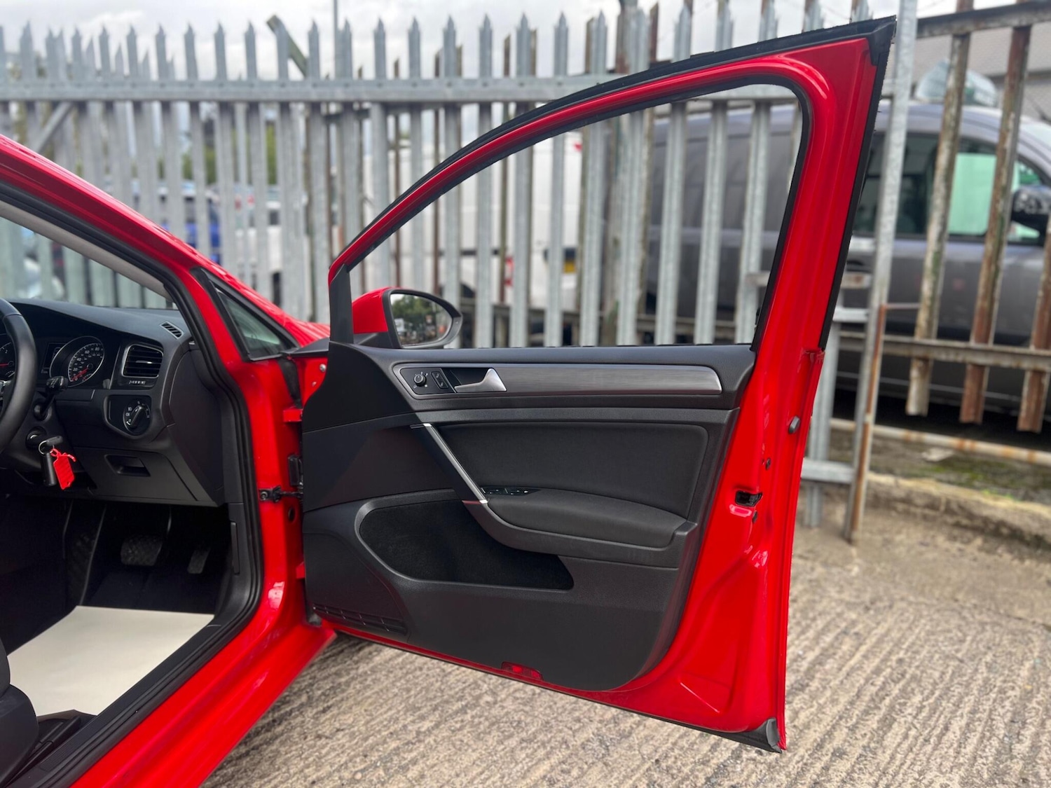 Used Volkswagen Golf 2019 for sale - 76457059: Photo 48