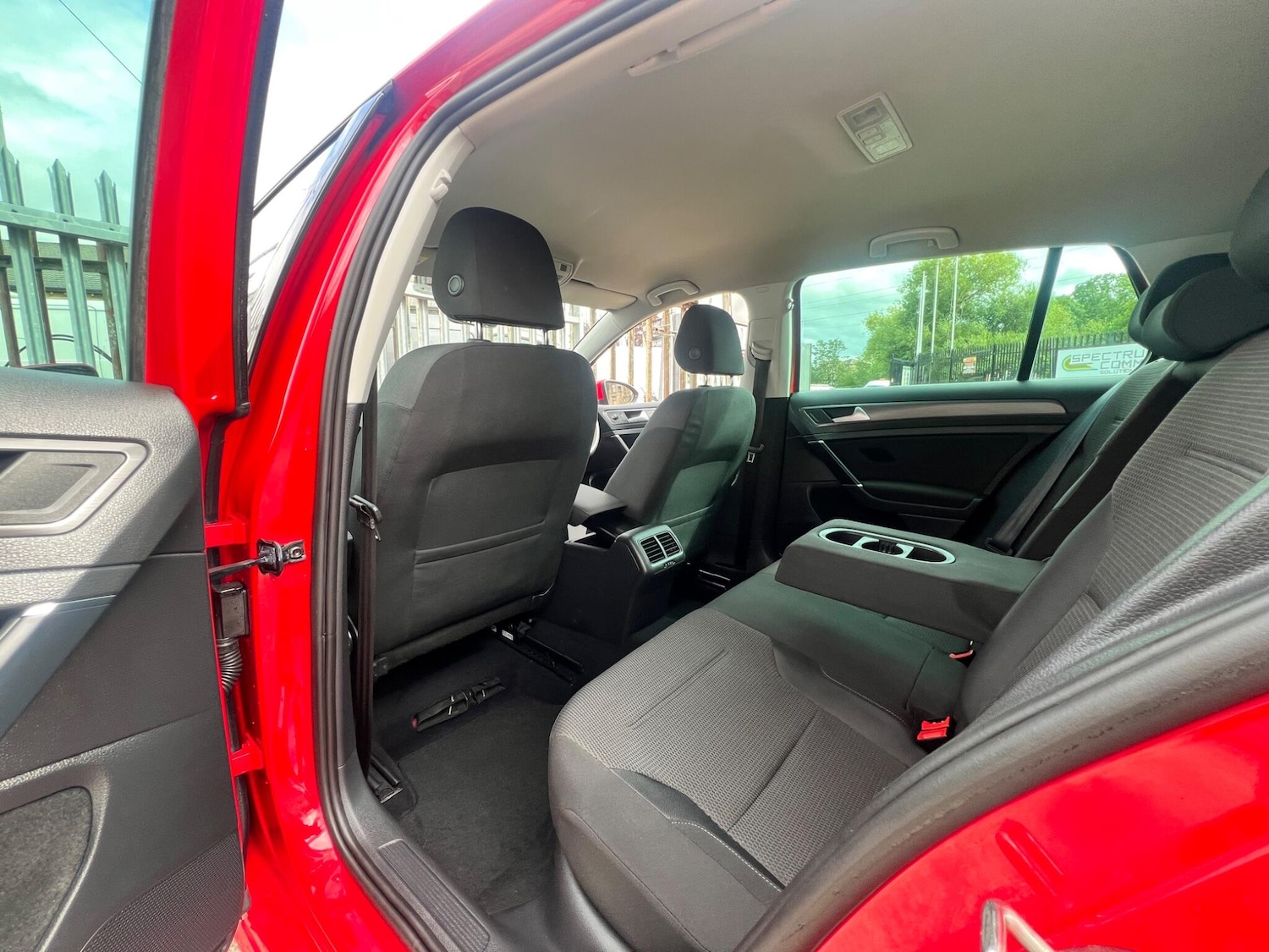 Used Volkswagen Golf 2019 for sale - 76457059: Photo 61