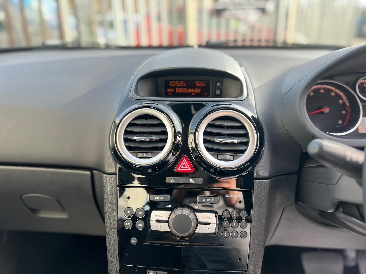 Used Vauxhall Corsa 2007 for sale - 77579654: Photo 41