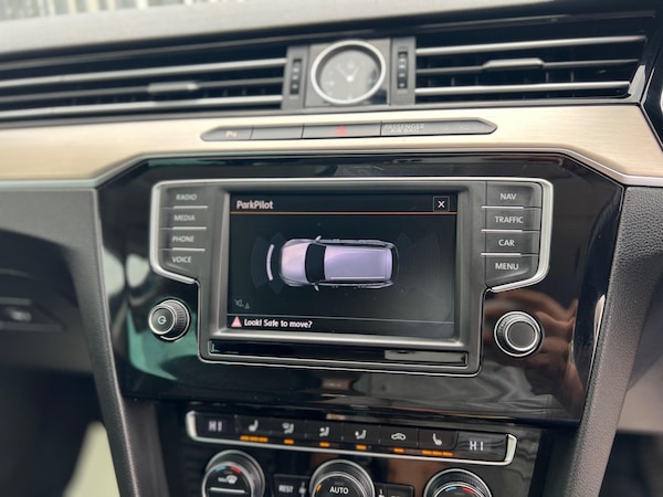 Used Volkswagen Passat 2015 for sale - 76123086: Photo 35