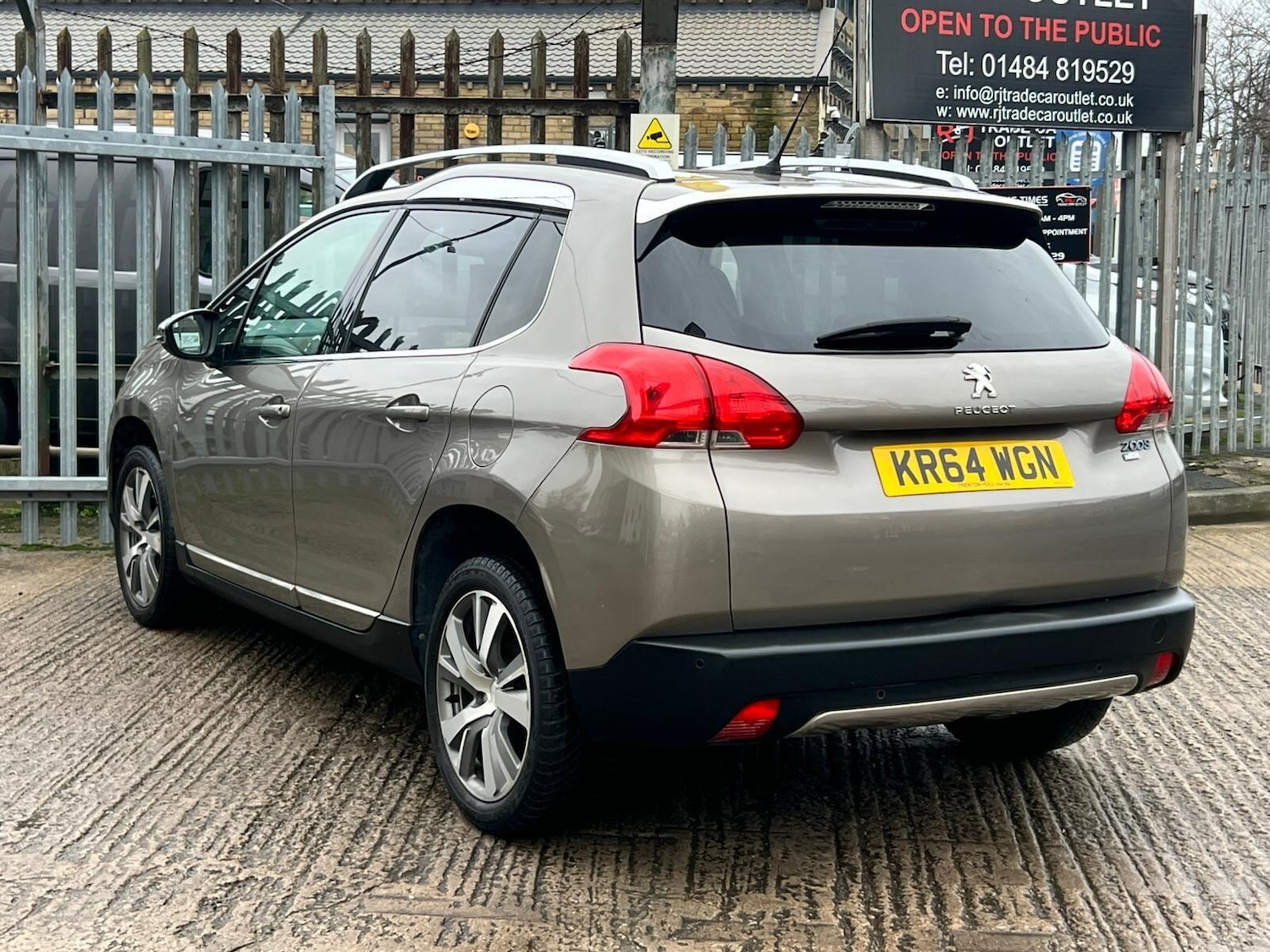 Used Peugeot 2008 2015 for sale - 76993222: Photo 20