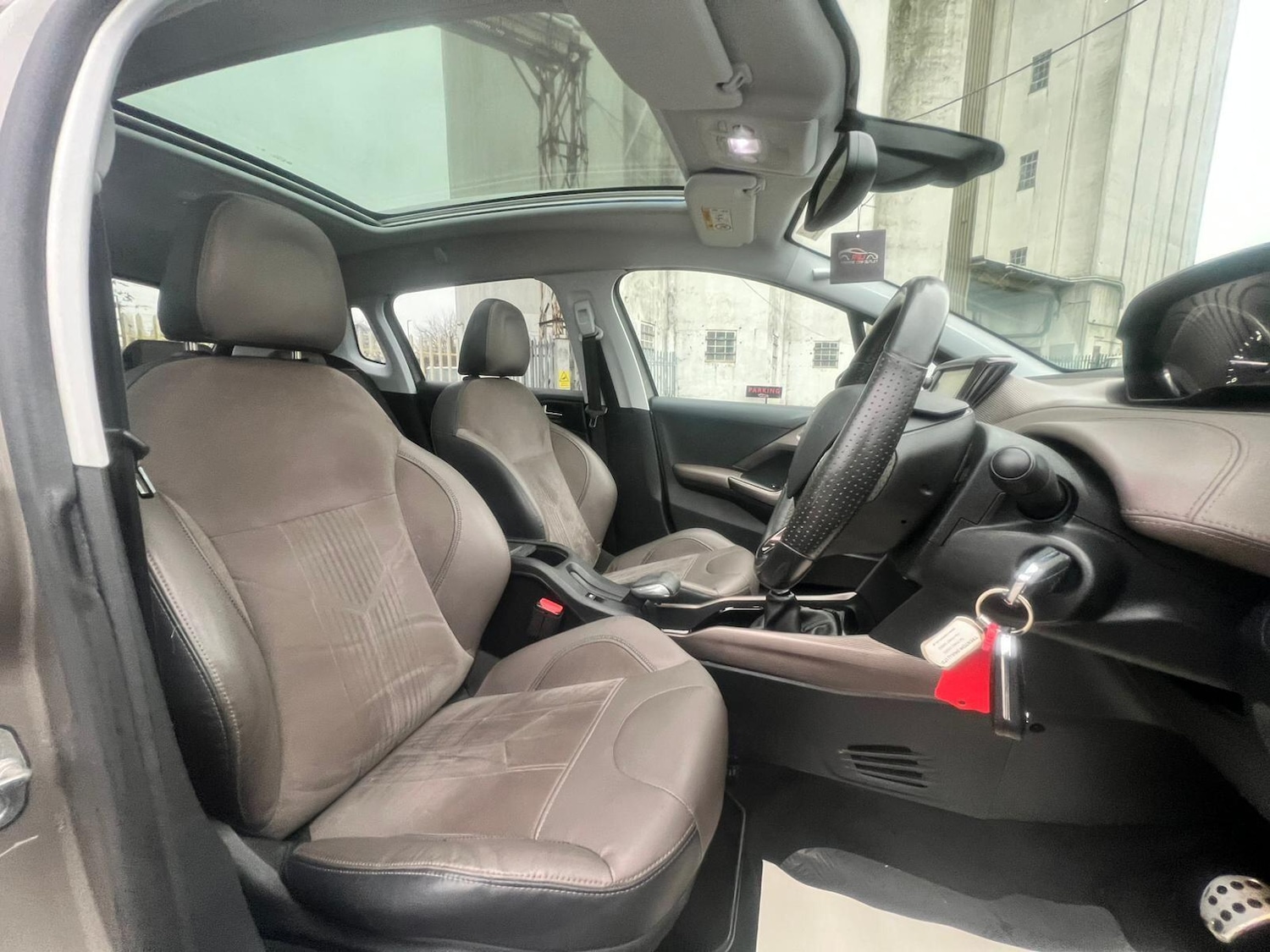 Used Peugeot 2008 2015 for sale - 76993222: Photo 33