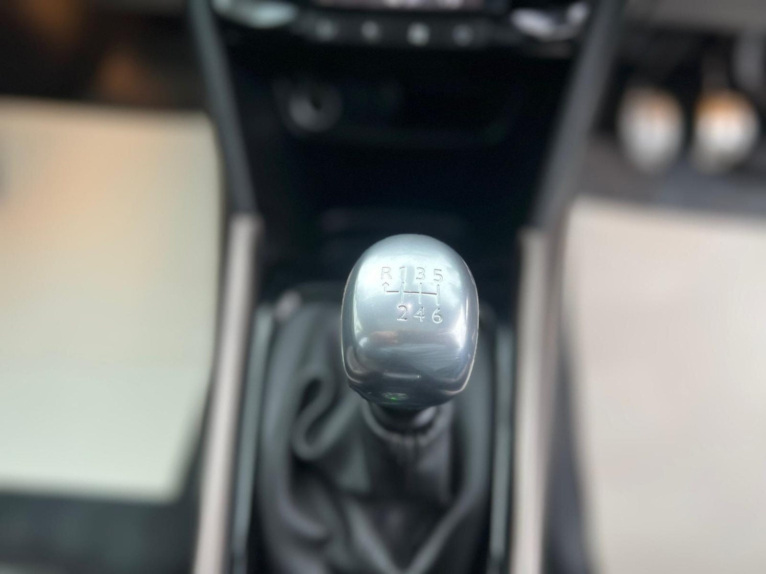 Used Peugeot 2008 2015 for sale - 76993222: Photo 47