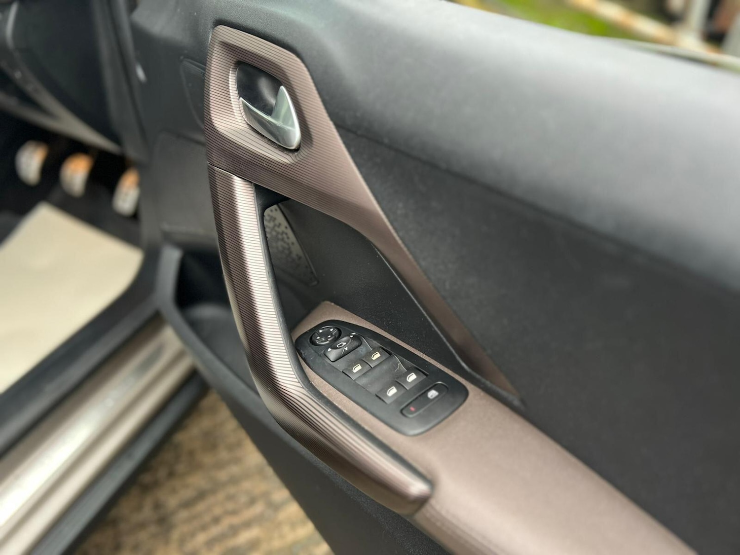 Used Peugeot 2008 2015 for sale - 76993222: Photo 53