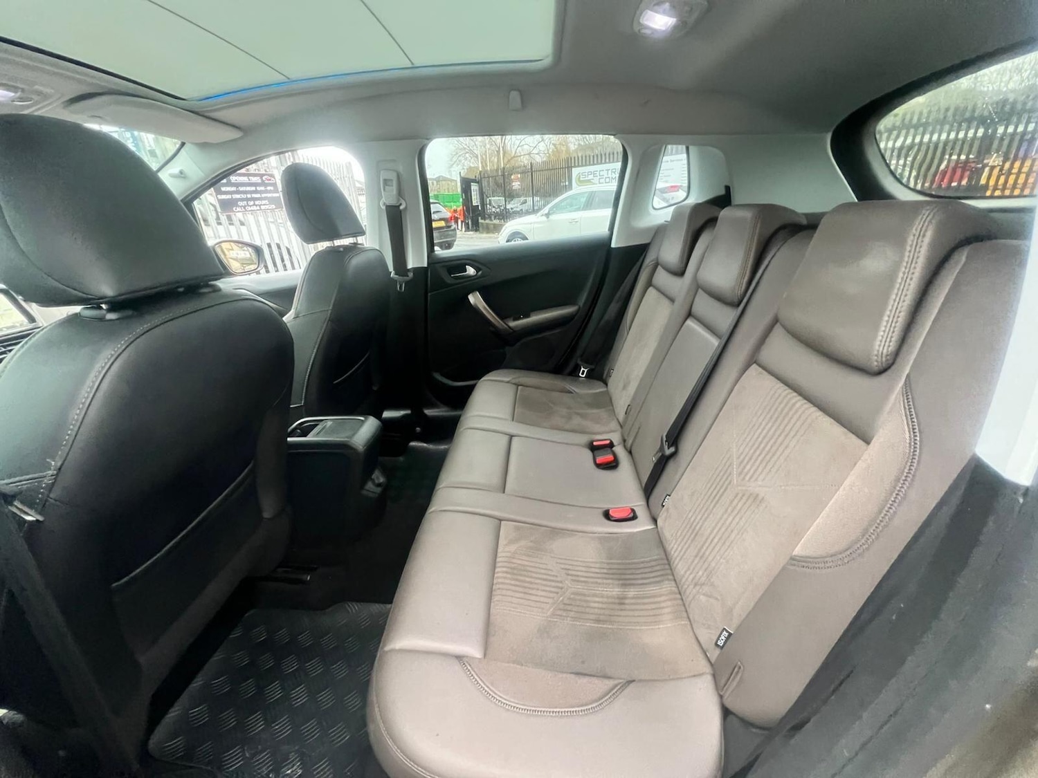 Used Peugeot 2008 2015 for sale - 76993222: Photo 69