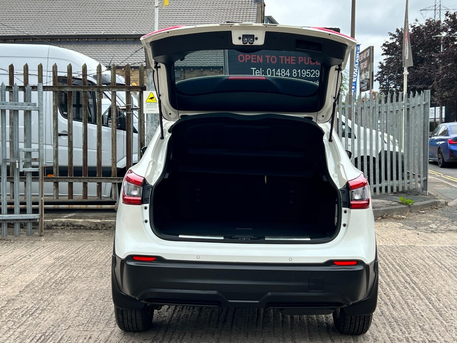 Vehicle 22
