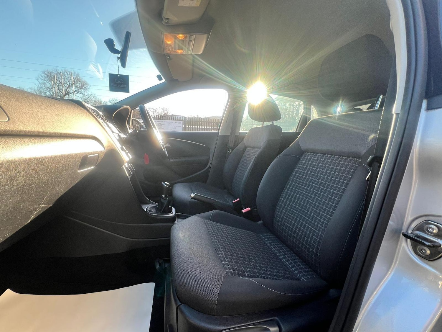 Used Volkswagen Polo 2015 for sale - 77215691: Photo 55