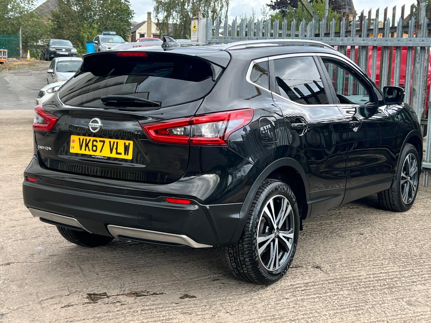 Used Nissan Qashqai 2017 for sale - 76484497: Photo 10