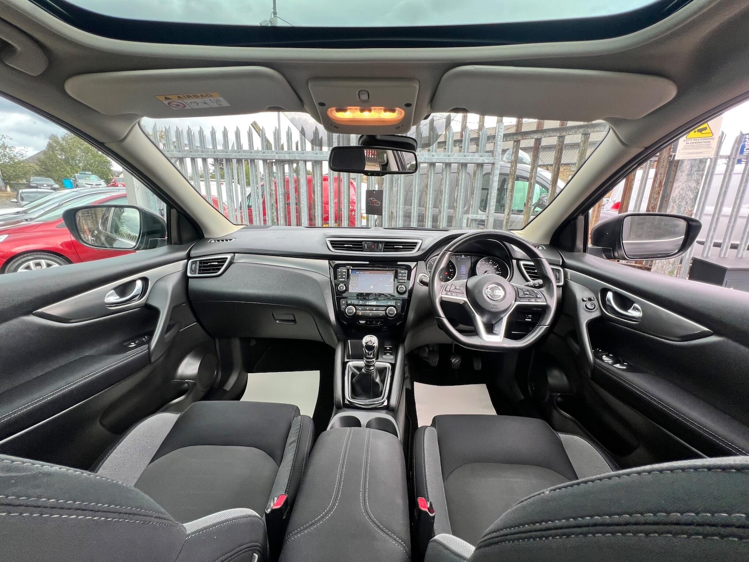 Used Nissan Qashqai 2017 for sale - 76484497: Photo 28