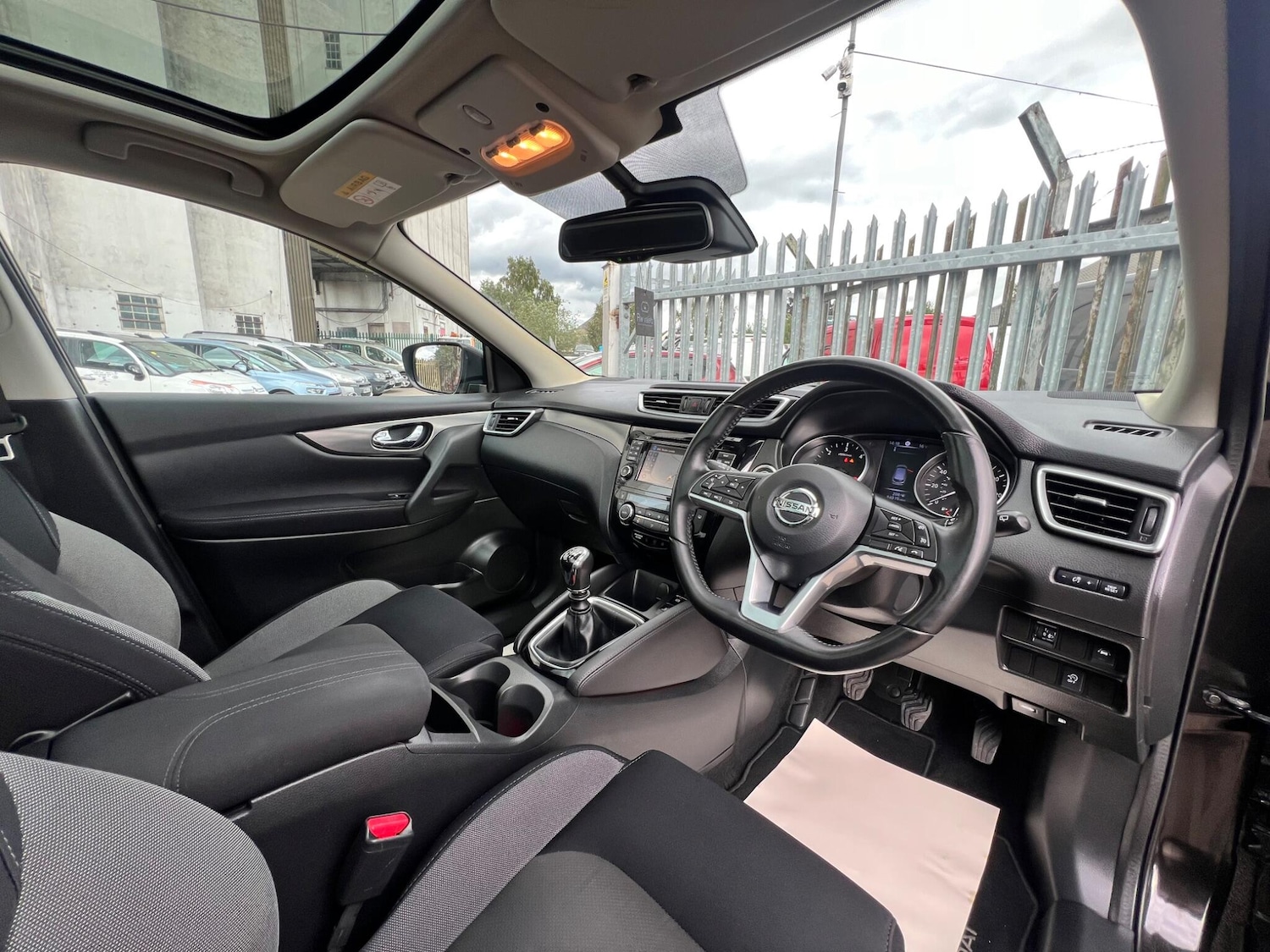 Used Nissan Qashqai 2017 for sale - 76484497: Photo 37