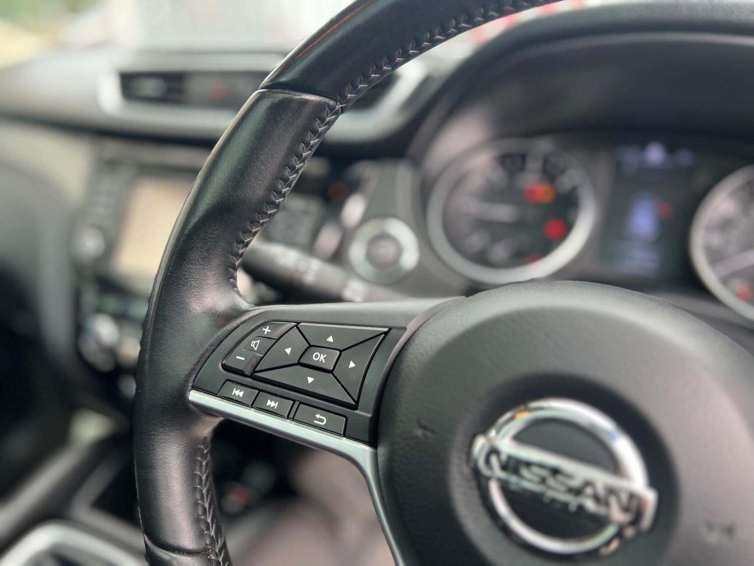 Used Nissan Qashqai 2017 for sale - 76484497: Photo 40