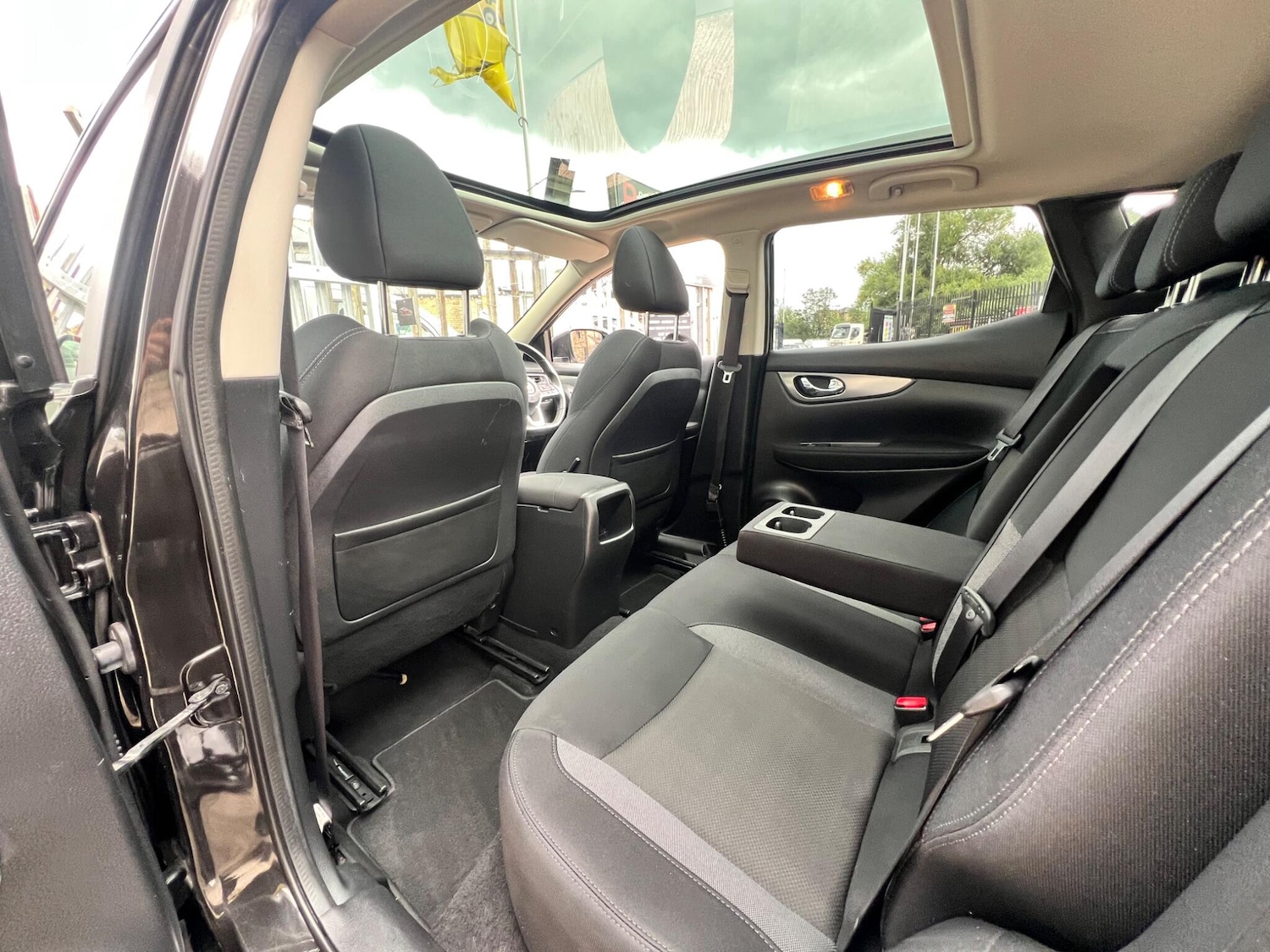 Used Nissan Qashqai 2017 for sale - 76484497: Photo 68